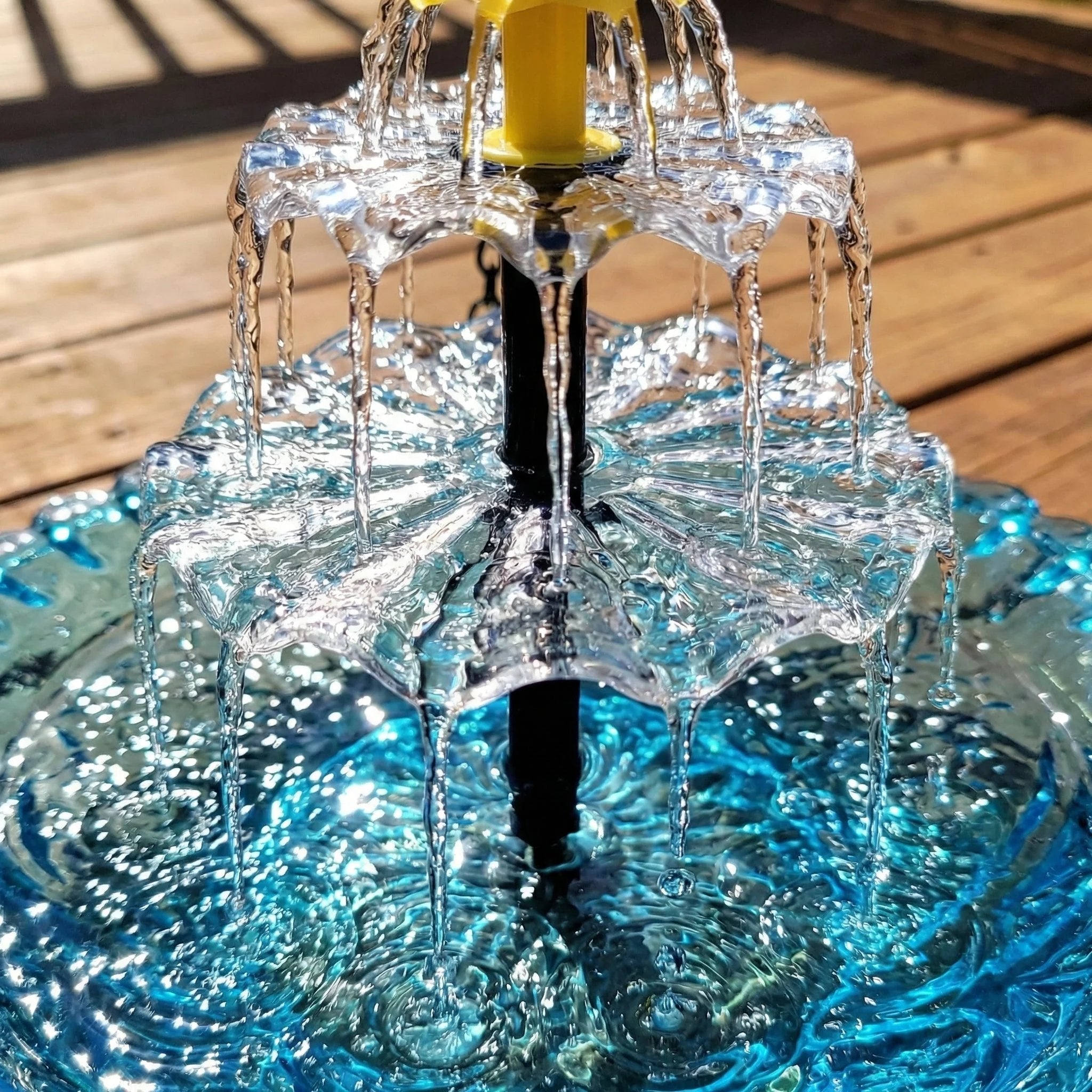 ⭐2026 USA Sale: Up to 50% OFF -☀Solar Cascade Hanging Bird Bath Fountain🎁Buy 2 Free Shipping
